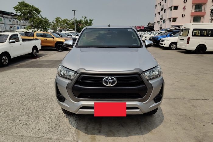 REVO PRE 2020 2.4 ENTRY AT DOUBLE CAB SILVER  2715 full