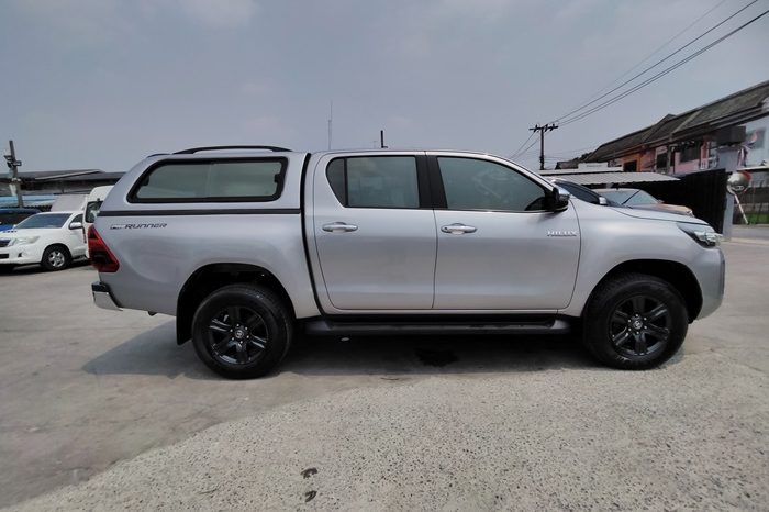 REVO PRE 2020 2.4 ENTRY AT DOUBLE CAB SILVER  2715 full
