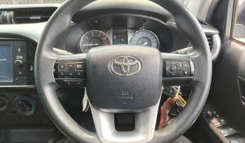 REVO PRE 2020 2.4 ENTRY AT DOUBLE CAB SILVER  2715 full