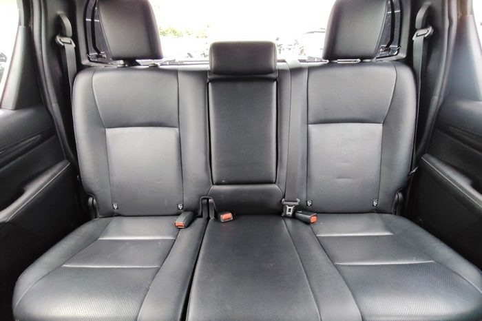 ROCCO PRE 2018 2.4G AT DOUBLE CAB WHITE  4142 full