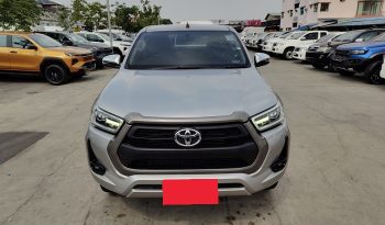 REVO 4WD 2021 2.4 MID MT SMART CAB SILVER  8464 full