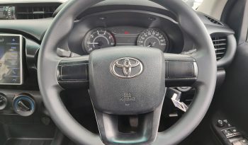 REVO 2WD 2019 2.4J MT SMART CAB WHITE  640 full