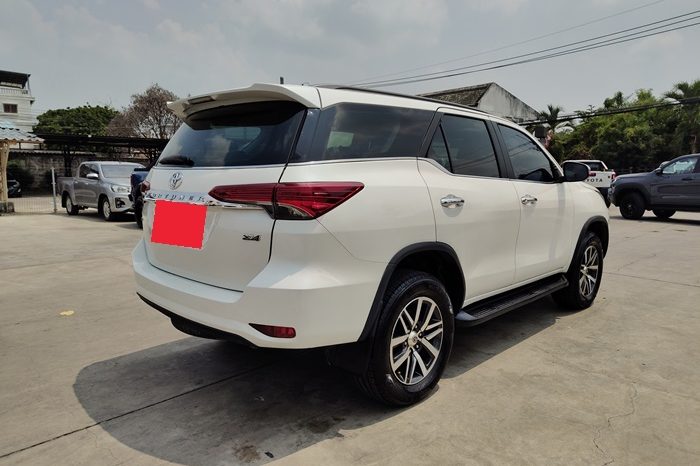 TOYOTA 4WD 2015 2.8V AT FORTUNER WHITE  3582 full
