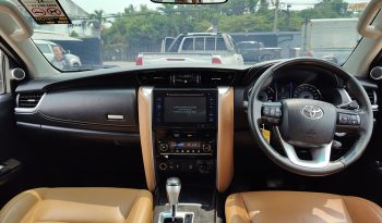 TOYOTA 4WD 2015 2.8V AT FORTUNER WHITE  3582 full