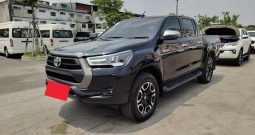 REVO PRE 2021 2.4 MID AT DOUBLE CAB BLACK  7157