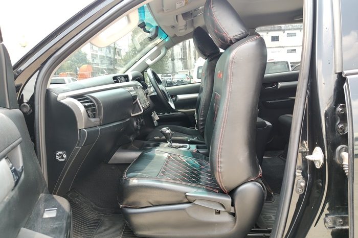 REVO PRE 2021 2.4 MID AT DOUBLE CAB BLACK  7157 full