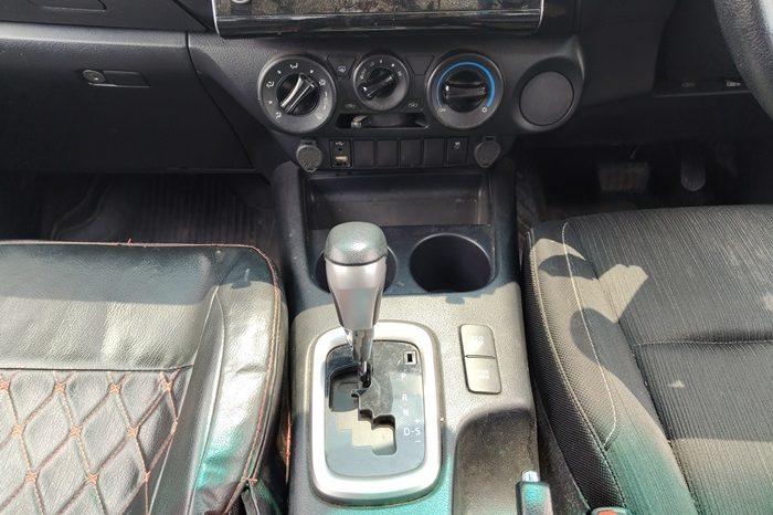 REVO PRE 2021 2.4 MID AT DOUBLE CAB BLACK  7157 full