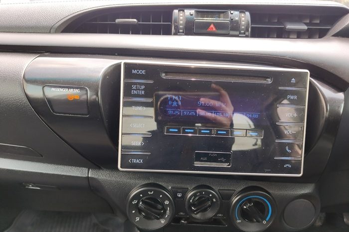 REVO 2WD 2020 2.4J MT SMART CAB WHITE  1667 full