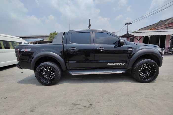 FORD 4WD 2018 3.2 AT DOUBLE CAB BLACK  4425 full