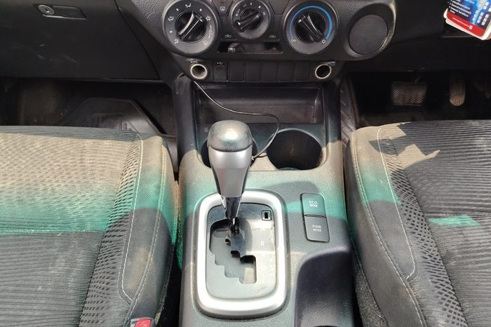 REVO PRE 2019 2.4E AT SMART CAB DARK GREY  7741 full