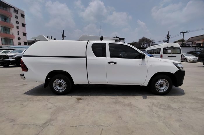 REVO 2WD 2018 2.4J MT SMART CAB WHITE  8845 full