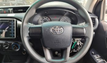 REVO 2WD 2018 2.4J MT SMART CAB WHITE  8845 full