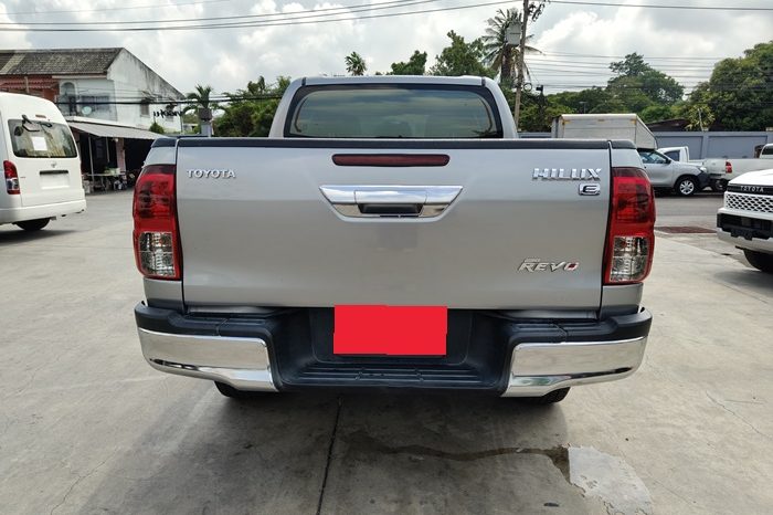 REVO PRE 2019 2.4E AT DOUBLE CAB SILVER  3424 full