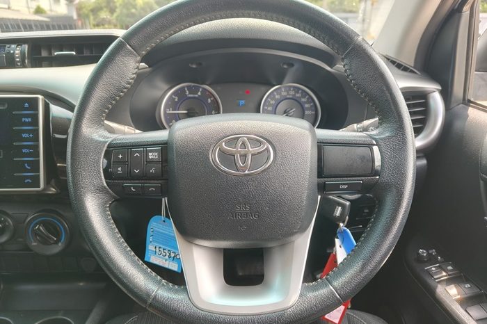 REVO PRE 2019 2.4E AT DOUBLE CAB SILVER  3424 full