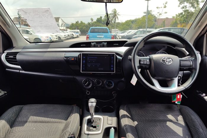 REVO PRE 2019 2.4E AT SMART CAB DARK GREY  9095 full