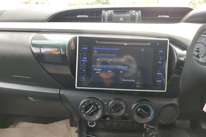 REVO PRE 2019 2.4E AT SMART CAB DARK GREY  9095 full