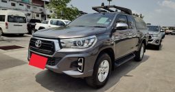 REVO PRE 2019 2.4E AT SMART CAB DARK GREY  9084