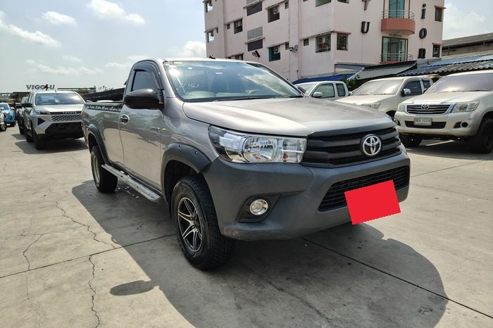 REVO 4WD 2019 2.8J MT STANDARD SILVER  2601 full