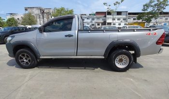 REVO 4WD 2019 2.8J MT STANDARD SILVER  2601 full