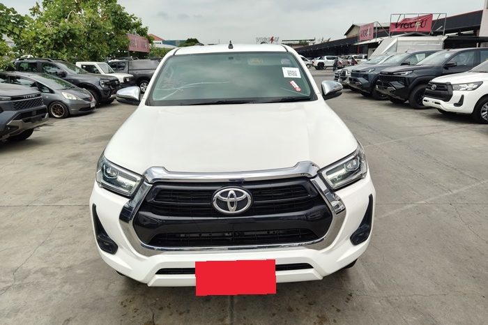 REVO PRE 2022 2.4 ENTRY AT SMART CAB WHITE  4263 full