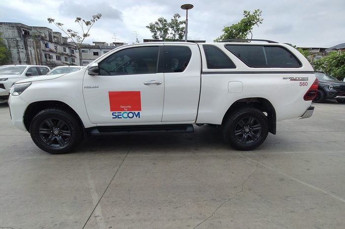 REVO PRE 2022 2.4 ENTRY AT SMART CAB WHITE  4263 full