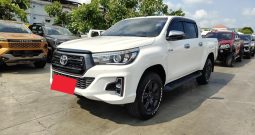 REVO PRE 2019 2.4E AT DOUBLE CAB WHITE  3032