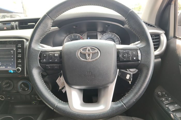 REVO PRE 2021 2.4 MID AT DOUBLE CAB DARK GREY  7975 full