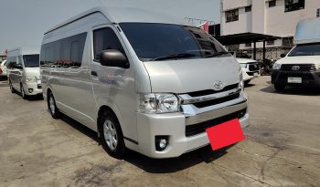 TOYOTA 2WD 2017 3.0 MT COMMUTER SILVER  2142 full