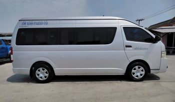 TOYOTA 2WD 2017 3.0 MT COMMUTER SILVER  2141 full