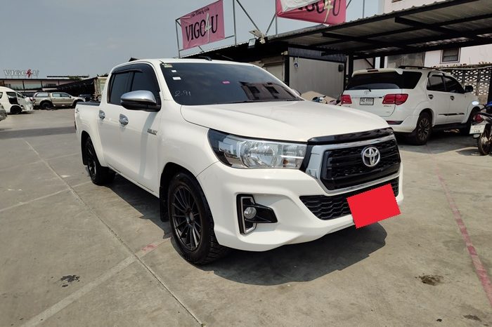 REVO 2WD 2020 2.4J AT DOUBLE CAB WHITE  8458 full