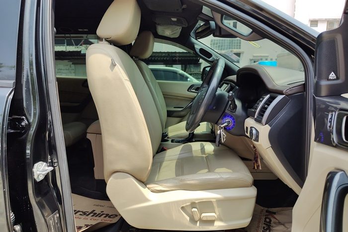 FORD 4WD 2017 3.2 AT SUV EVEREST BLACK  7726 full