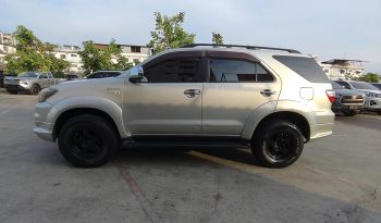 TOYOTA 2WD 2010 2.7V AT FORTUNER SILVER  7908 full