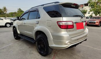 TOYOTA 2WD 2010 2.7V AT FORTUNER SILVER  7908 full