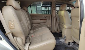 TOYOTA 2WD 2010 2.7V AT FORTUNER SILVER  7908 full