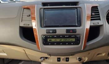 TOYOTA 2WD 2010 2.7V AT FORTUNER SILVER  7908 full