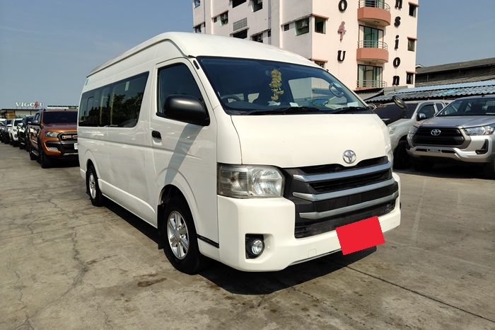 TOYOTA 2WD 2019 2.7 MT COMMUTER WHITE  3486 full