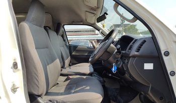 TOYOTA 2WD 2019 2.7 MT COMMUTER WHITE  3486 full