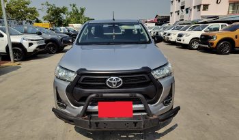 REVO 4WD 2021 2.8 ENTRY MT STANDARD SILVER  4761 full