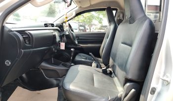 REVO 4WD 2021 2.8 ENTRY MT STANDARD SILVER  4761 full