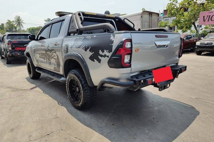 REVO PRE 2021 2.4 MID AT DOUBLE CAB SILVER  2568 full