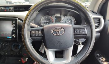 REVO PRE 2021 2.4 MID AT DOUBLE CAB SILVER  2568 full