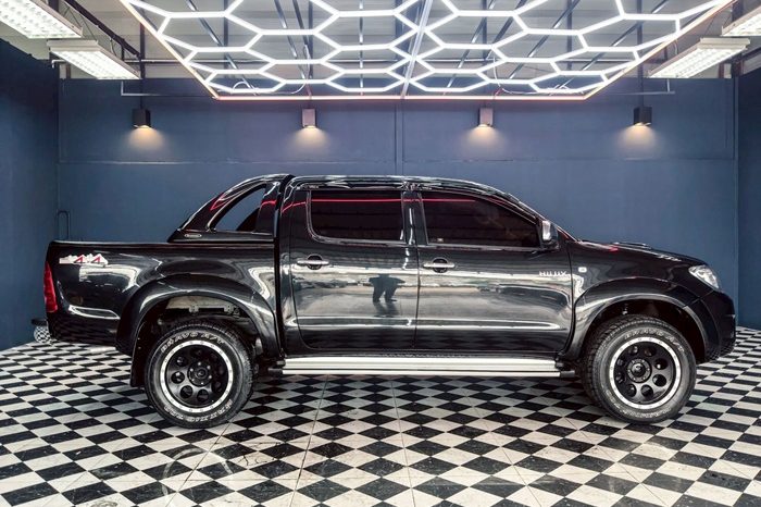 VIGO 4WD 2011 3.0G AT DOUBLE CAB BLACK  1016 full