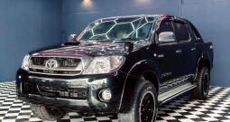 VIGO 4WD 2011 3.0G AT DOUBLE CAB BLACK  1016
