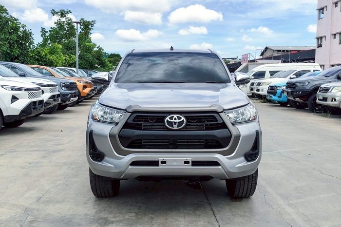 REVO PRE 2020 2.4 ENTRY AT DOUBLE CAB SILVER  1182 full