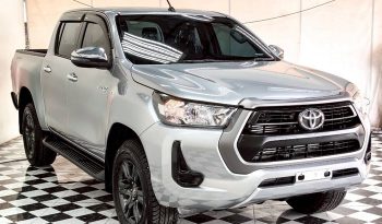 REVO PRE 2020 2.4 ENTRY AT DOUBLE CAB SILVER  1338 full