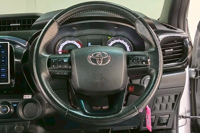 ROCCO PRE 2020 2.4G AT SMART CAB SILVER  1442 full