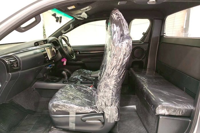 ROCCO PRE 2020 2.4G AT SMART CAB SILVER  1442 full