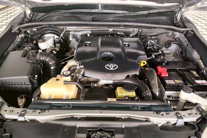 ROCCO PRE 2020 2.4G AT SMART CAB SILVER  1442 full