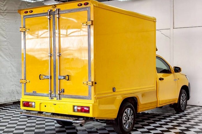 REVO 2WD 2018 2.4J MT STANDARD YELLOW  1449 full