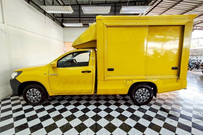 REVO 2WD 2018 2.4J MT STANDARD YELLOW  1449 full